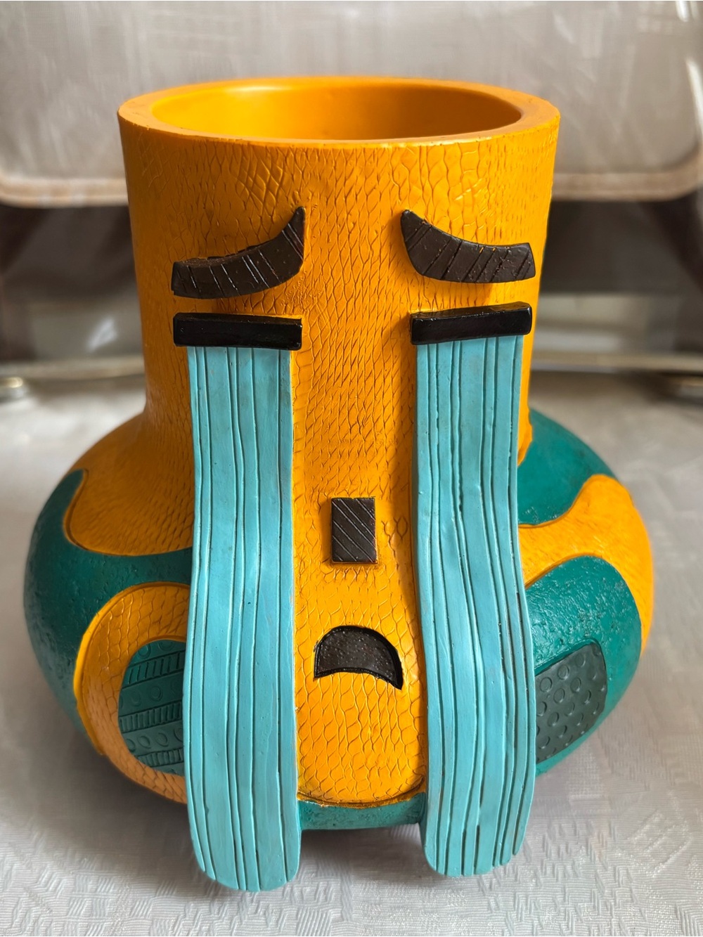 Emoji Cry Face Tears Resin flower pot vase container, brand new
